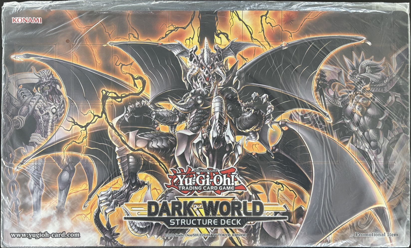 【プレイマット】デビルズ・ゲート 暗黒界の龍神王グラファ&暗黒界の隠者パアル&暗黒界の魔神王レイン